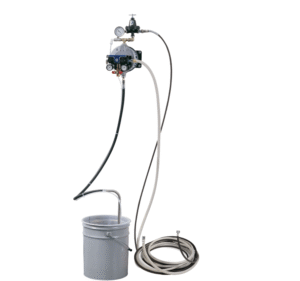 Ensemble de pompe en aluminium Triton, montage mural avec flexible d’aspiration. Sans applicateur.